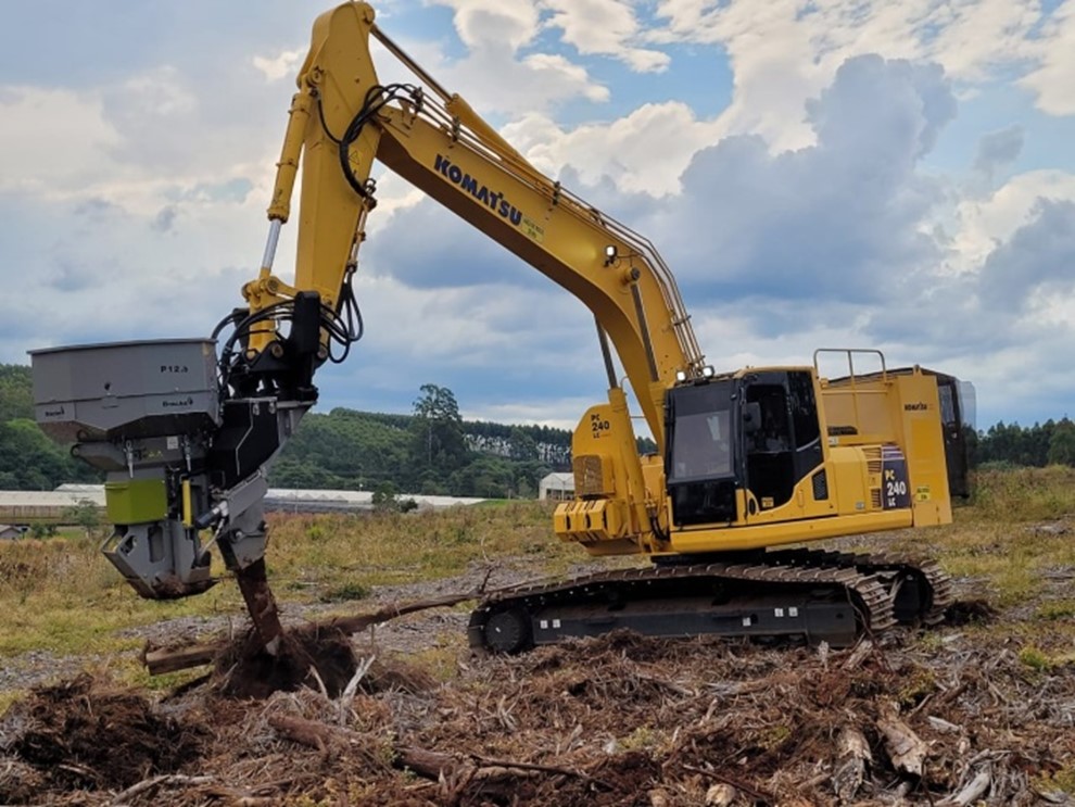 Komatsu acquires Bracke Forest AB