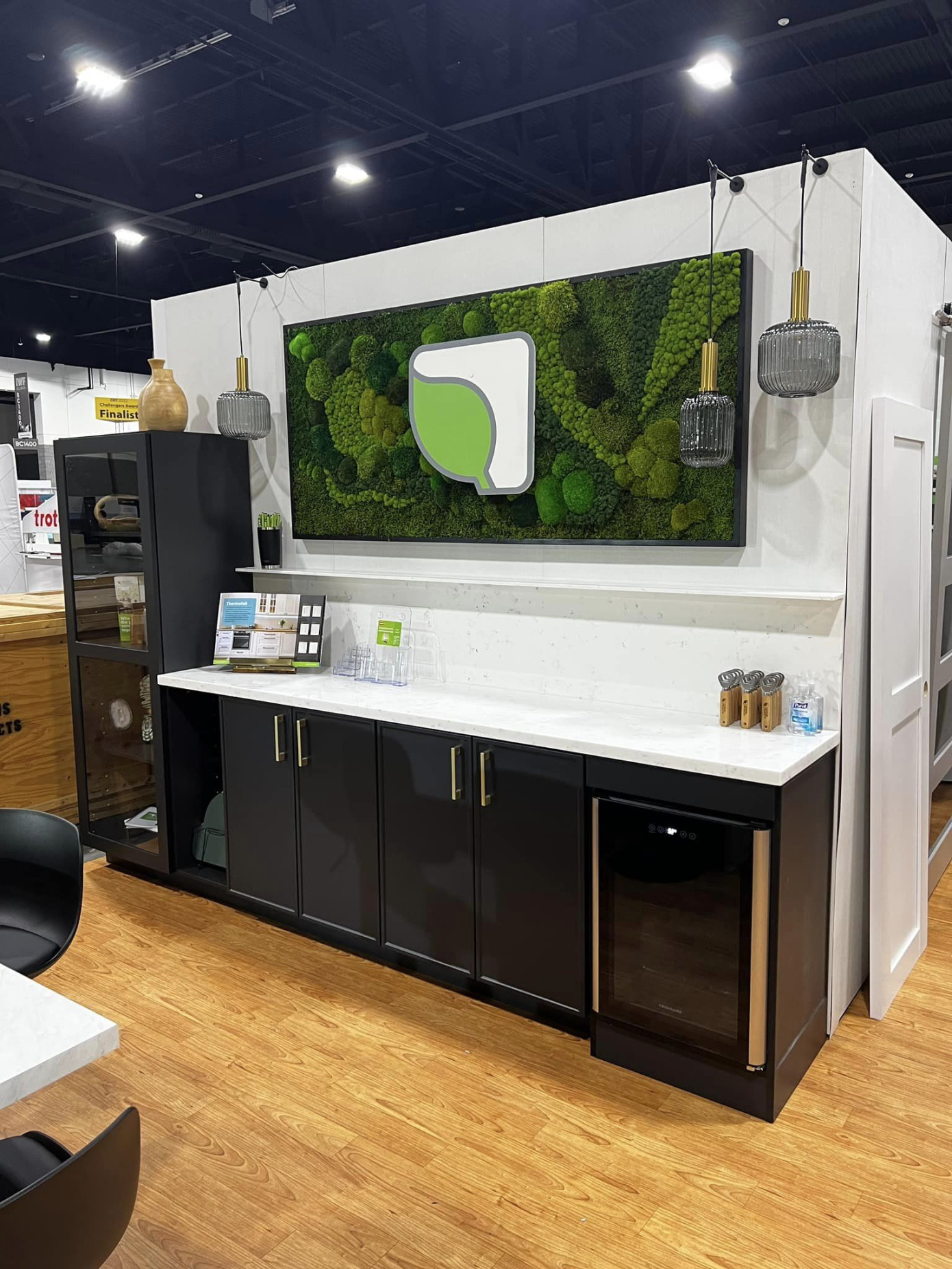 Genesis Products приобрела бизнес-единицу американской Native Hardwoods
