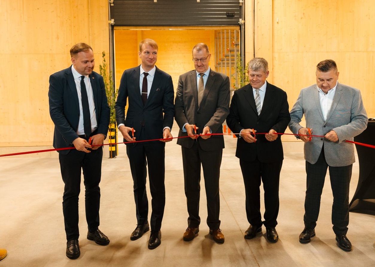 Latvijas Finieris opens unique wooden building complex at Zābaki tree nursery
