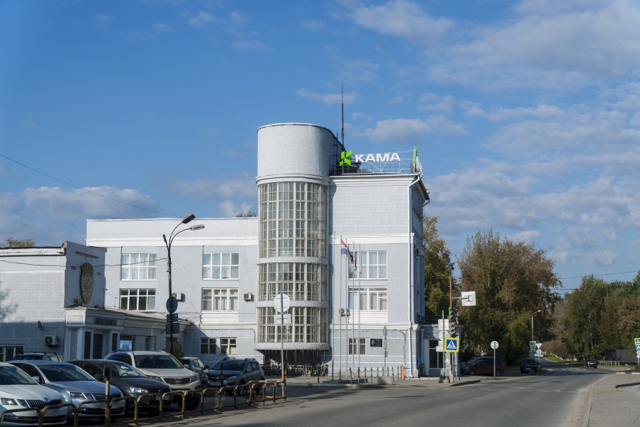 Сотрудники «Камы» перешли на руководящие позиции из кадрового резерва