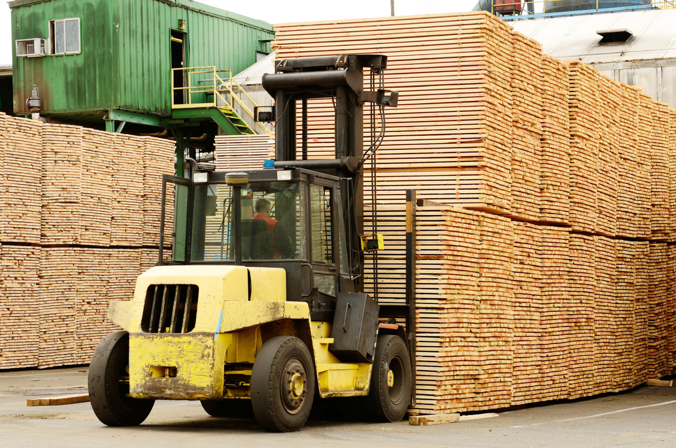 Exports of lumber from Finland decrease 28% in November