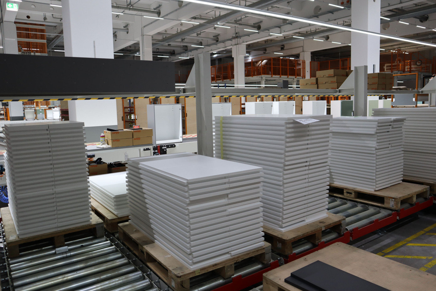 German furniture industry posts 3.4% revenue drop in 2025