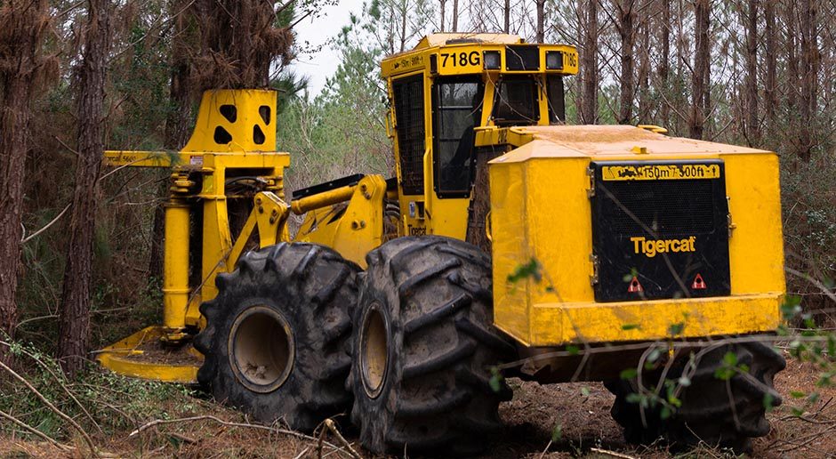 Tigercat released 718G feller buncher