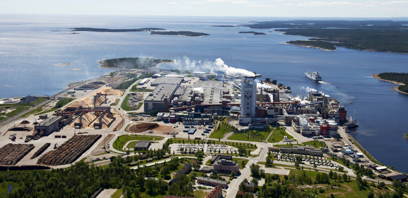 Metsa Board продаст 30-процентную долю целлюлозного завода в Швеции