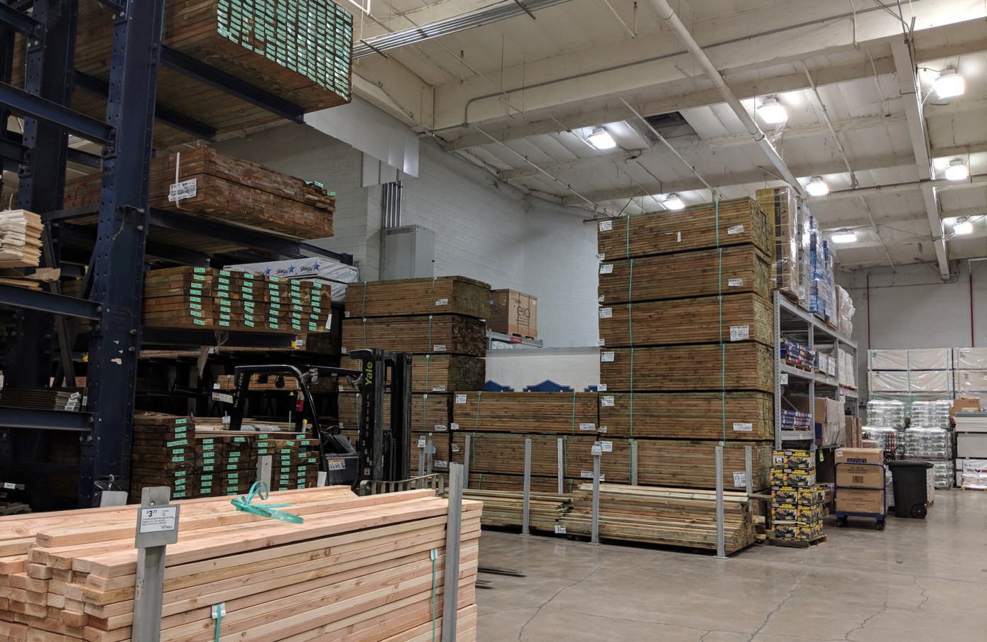 U.S. import softwood lumber price increases 17.2% in August 2021