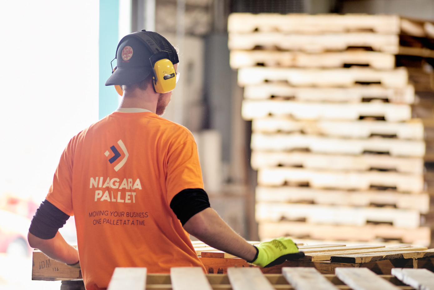Канадская Niagara Pallet в три раза увеличит производство деревянных поддонов