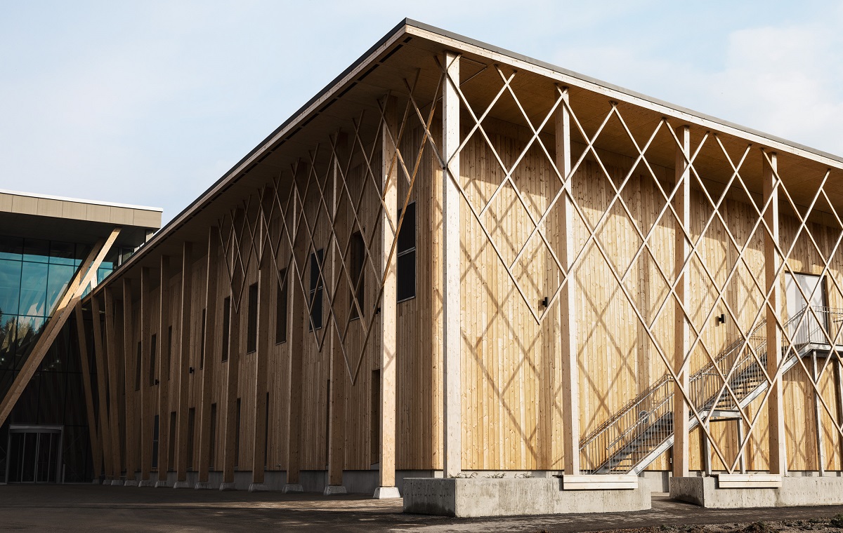 Woodspin opens first commercial facility producing wood-based fibre
