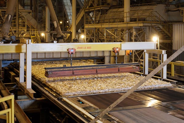 Tolko реконструирует завод по производству древесных плит в Канаде