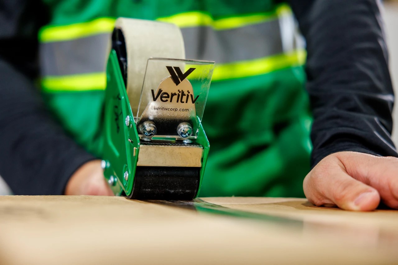 Veritiv продает бизнес-единицу