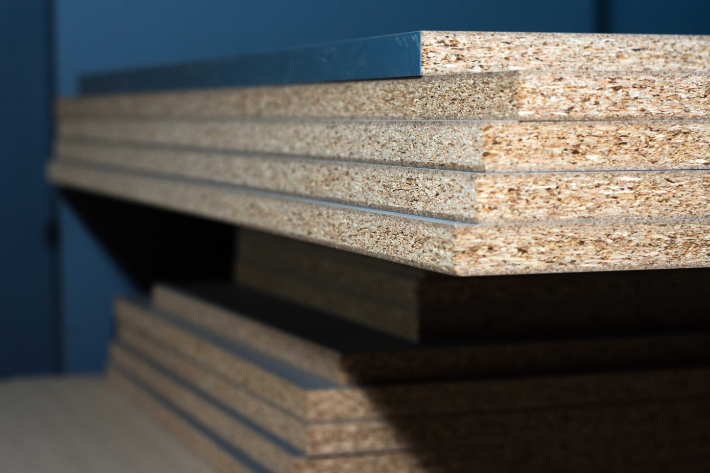 Exports of particle board from China increase 43% in April