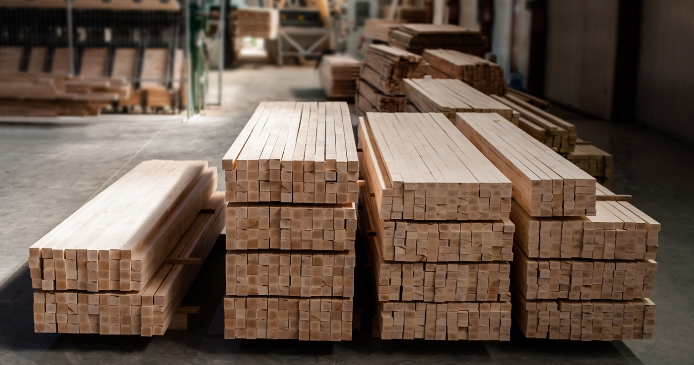 North American lumber prices decreased