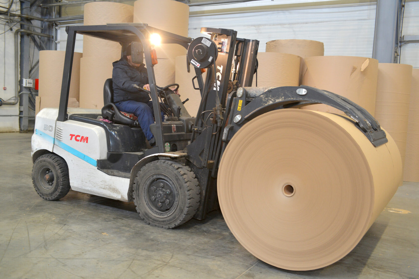 «Кузбасский скарабей» удвоил поставки ролевой продукции на Урал