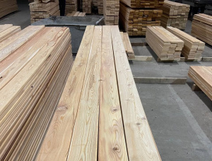 Siberian Larch Deck board 28 mm x 140 mm x 4000 mm