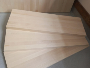 Möbelbauplatte Keilgezinkte Lamellen Hänge-Birke 40 mm x 600 mm x 3000 mm