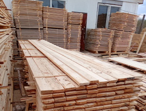 22 mm x 100 mm x 6000 mm GR R/S  Spruce-Pine-Fir (SPF) Lumber
