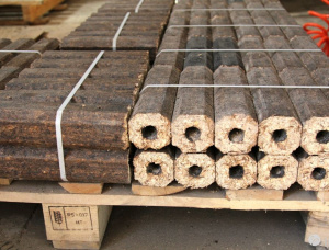 Pini-Kay Wood Briquettes 50 mm x 50 mm x 310 mm