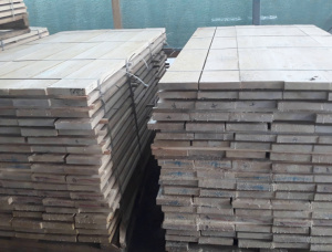 30 mm x 110 mm x 3000 mm GR R/S  Oak Lumber