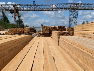 25 mm x 120 mm x 4000 mm KD S2S  Spruce Lumber