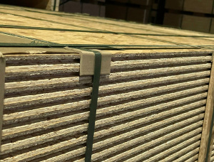 OSB-3 定向的刨花板 12 mm x 1250 mm x 2500 mm