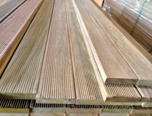 Ipe Anti-slip decking KD 21 mm x 145 mm