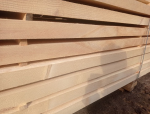 25 mm x 150 mm x 6000 mm GR S4S  European spruce Lumber