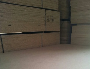 Particle board 16 mm x 1830 mm x 2440 mm