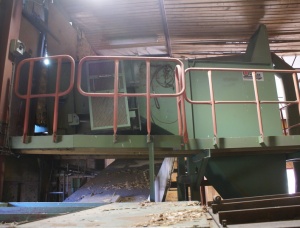 Roundwood chipping plant