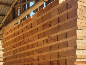Eucalyptus Pallet timber 15 mm x 70 mm x 1.2 m