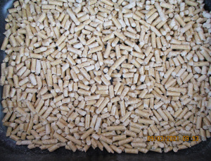 Holzpellets  Gemeine Fichte 6 mm x 10 mm