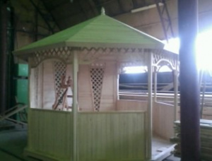 Arbor wooden for giving and a garden "Sevilla"