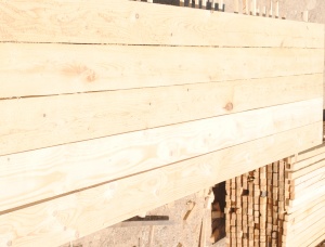 Sawn Timber Pine AD 50 mm x 200 mm x 5 m