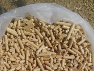 Spruce-Pine (S-P) Wood pellets 8 mm x 30 mm