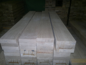 Oak Glued window scantlings 84 mm x 86 mm x 800 mm