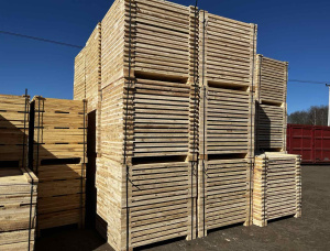 Scots Pine Pallet timber 22 mm x 98 mm x 1.2 m