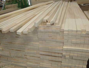 30 mm x 36 mm x 2440 mm KD S4S Heat Treated Eucalyptus Lumber