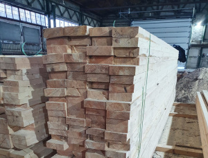 50 mm x 120 mm x 6000 mm  Eingefasstes Brett Waldkiefer R/S GR