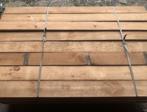 30 mm x 140 mm x 4000 mm KD S4S Heat Treated Pine Lumber