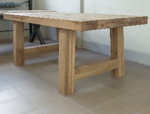 Bavaria Oak Table