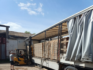 30 mm x 200 mm x 2000 mm GR S4S  Oak Lumber