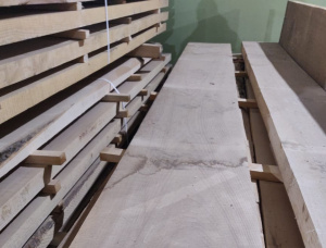 30 mm x 100 mm x 2000 mm KD S4S Heat Treated Oak Lumber