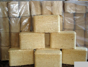 RUF Wood Briquettes 60 mm x 100 mm x 150 mm