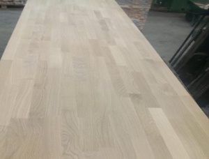 Möbelbauplatte Keilgezinkte Lamellen Eiche 40 mm x 645 mm x 5000 mm