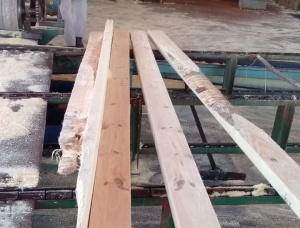 Taeda Pine Pallet timber 25 mm x 150 mm x 3000 mm