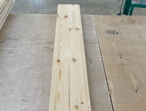 Pine Solid Wood Decking KD 0.27 mm x 135 mm x 6000 mm