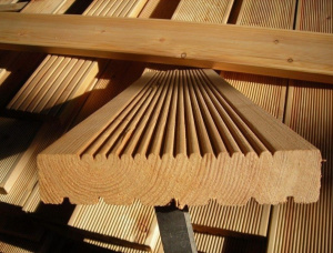 Siberian Larch Anti-slip decking KD 30 mm x 140 mm x 6000 mm