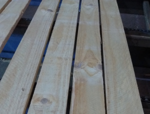 50 mm x 200 mm x 2440 mm KD R/S  Taeda Pine Lumber