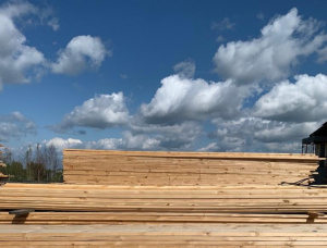 32 mm x 175 mm x 6000 mm KD S2S  Spruce Lumber