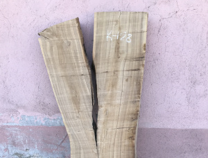 65 mm x 600 mm x 3000 mm Tischplatte mit Baumkante Massivholz Ulme (Rüster)