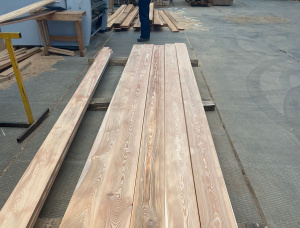 50 mm x 150 mm x 6000 mm KD S4S  Siberian Larch Lumber