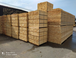 50 mm x 150 mm x 6000 mm  Eingefasstes Brett Waldkiefer R/S KD